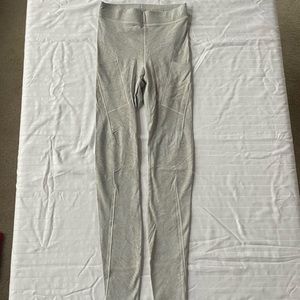 28” Lululemon Lab tights with pockets